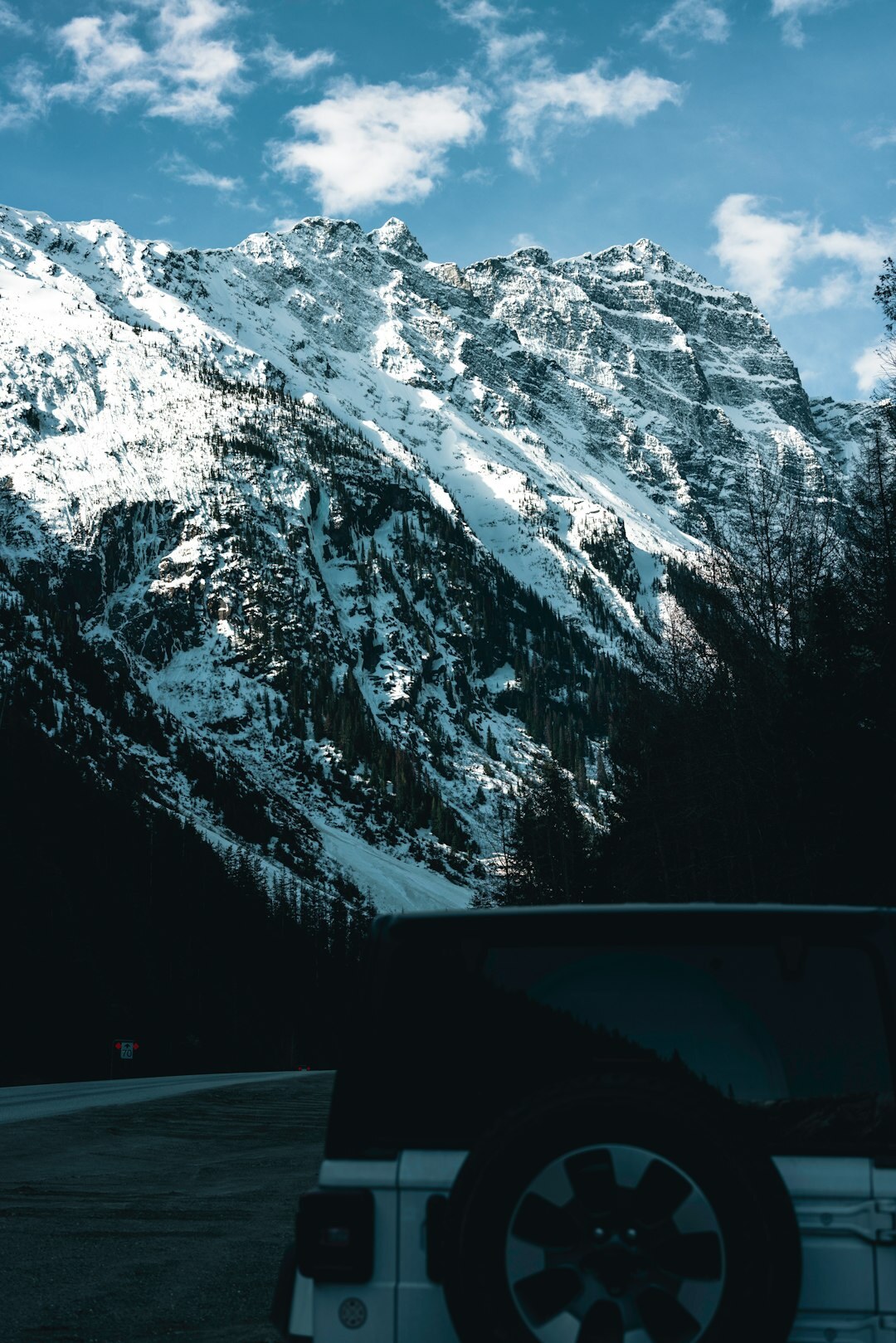 luxury suv in mountains
